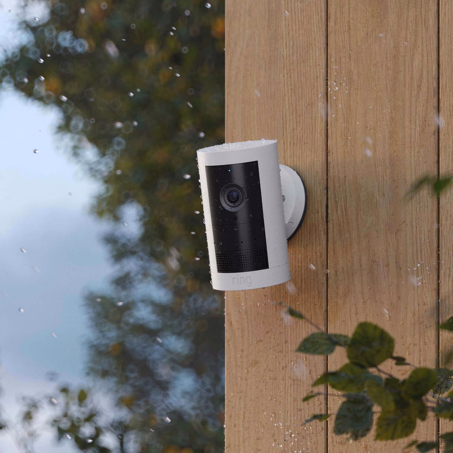 Outdoor Cam Plus - Met Retinal 2K
